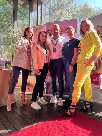 Eveniment Edina Borza — Nails & Magic Conference / seminarii